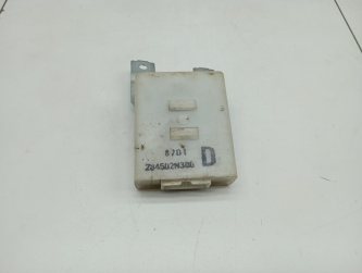 Блок управления центральным замком Nissan Almera N15