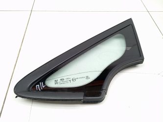 Стекло кузовное глухое левое Kia Cerato 3 YD