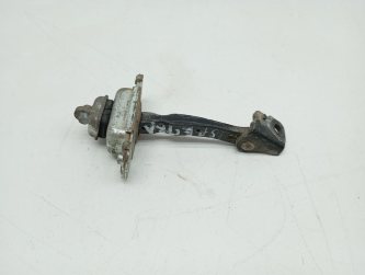 Ограничитель двери Kia Spectra SD
