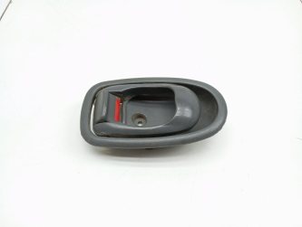 Ручка двери внутренняя правая Kia Spectra SD