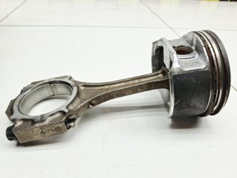 Поршень с шатуном Lexus RX400h XU30
