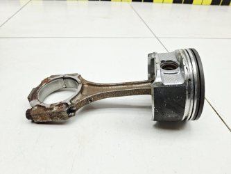 Поршень с шатуном Lexus RX400h XU30