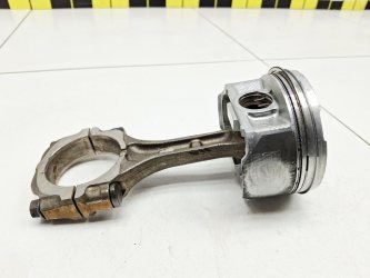 Поршень с шатуном Subaru Forester S11, SG