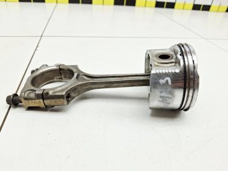 Поршень с шатуном Mazda 3 BK