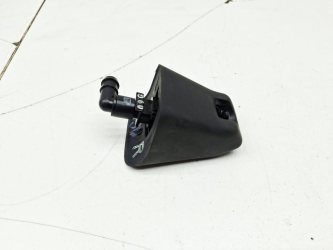 Форсунка омывателя фары Toyota Camry XV30