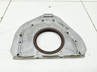 Крышка коленвала задняя Toyota Land Cruiser J100