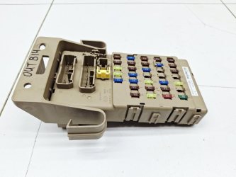 Блок предохранителей Subaru Outback B14, BR