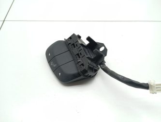 Кнопка в руль Subaru XV GP