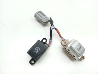 Блок кнопок Subaru Forester S13, SJ