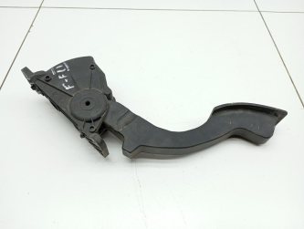 Педаль газа Ford Focus 2