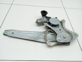 Стеклоподъемник задний правый Toyota Auris E150