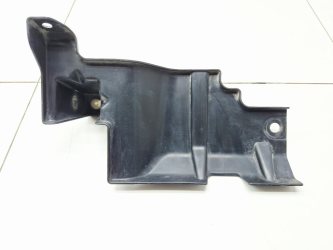 Кронштейн решетки радиатора Mitsubishi Outlander 3 GF