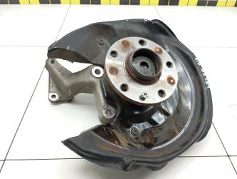 Кулак поворотный задний правый Volkswagen Passat B7