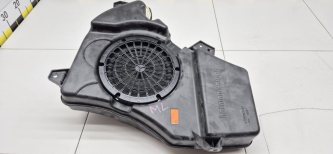 Сабвуфер Mercedes-Benz ML-Class W166