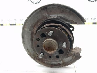 Кулак поворотный задний левый Toyota Camry XV40