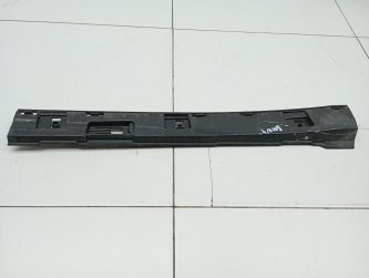 Кронштейн накладки на порог BMW 4-Series F32