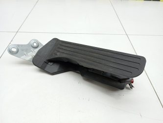 Педаль газа Volkswagen Passat B7