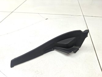 Накладка лобового стекла левая Kia Picanto 3 JA