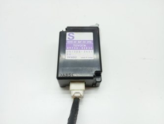 Блок электронный Toyota RAV4 XA30