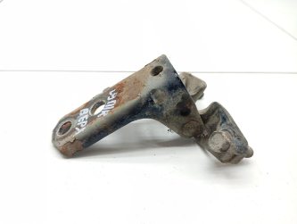 Петля двери Mitsubishi Lancer 9 CS