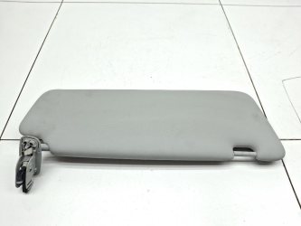 Козырек солнцезащитный левый Audi Q3 8U