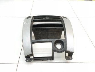 Рамка магнитолы Hyundai Tucson 1 JM