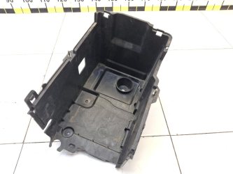 Крепление аккумулятора Mazda 3 BK