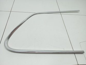 Молдинг заднего стекла Volkswagen Touareg 2 FL, NF