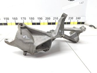 Кронштейн генератора Volkswagen Touareg 2 FL, NF