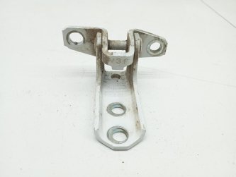 Петля двери Mitsubishi Outlander 3 GF