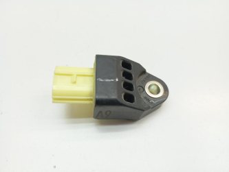 Датчик AIR BAG Toyota Prius XW30