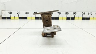 Петля двери задней правой нижняя Honda Element YH