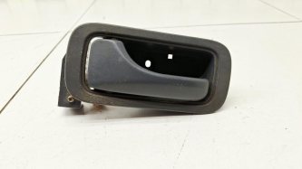 Ручка двери задней внутренняя левая Honda Element YH