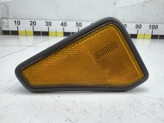 Повторитель на крыло правый Honda Element YH